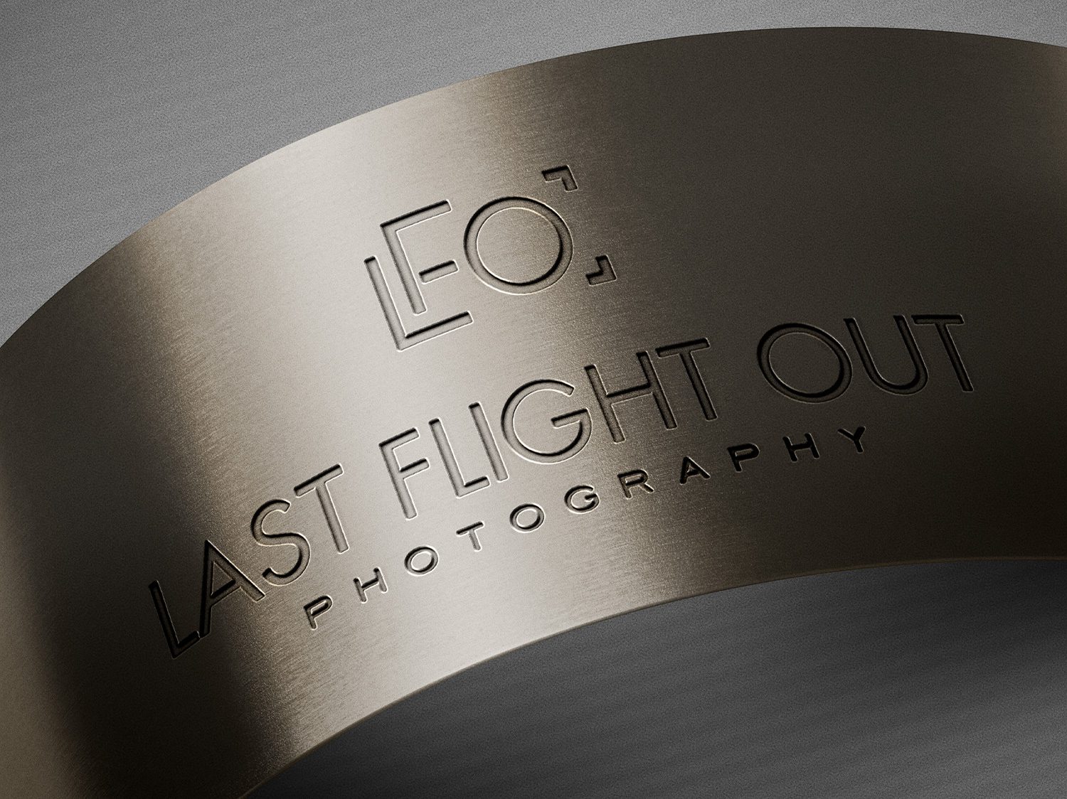 Last Flight Out photography Logo 